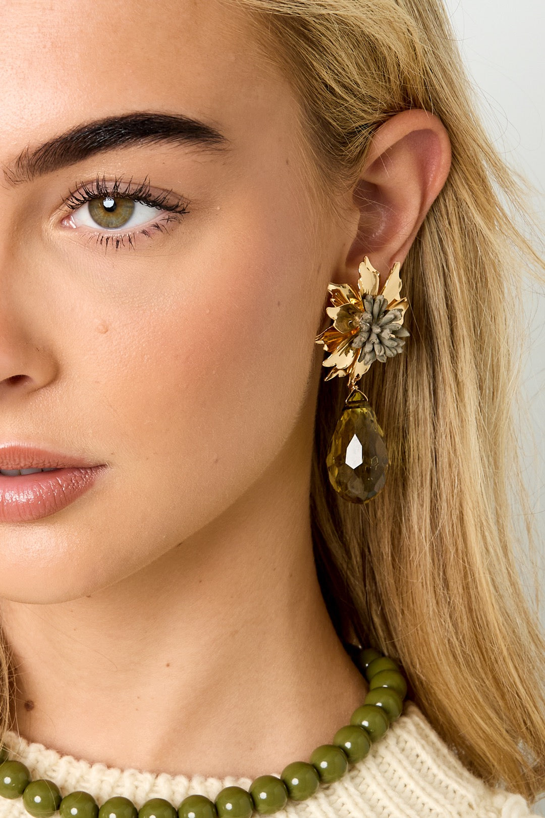 Oorbellen met bloemen